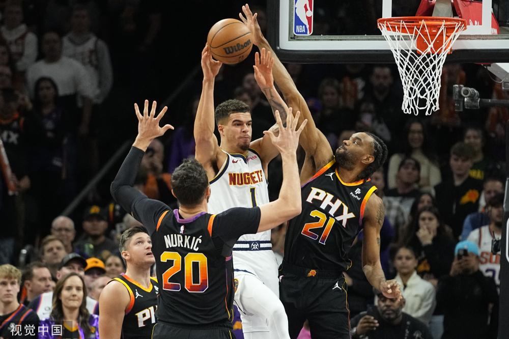 保持对他的 保持对他的