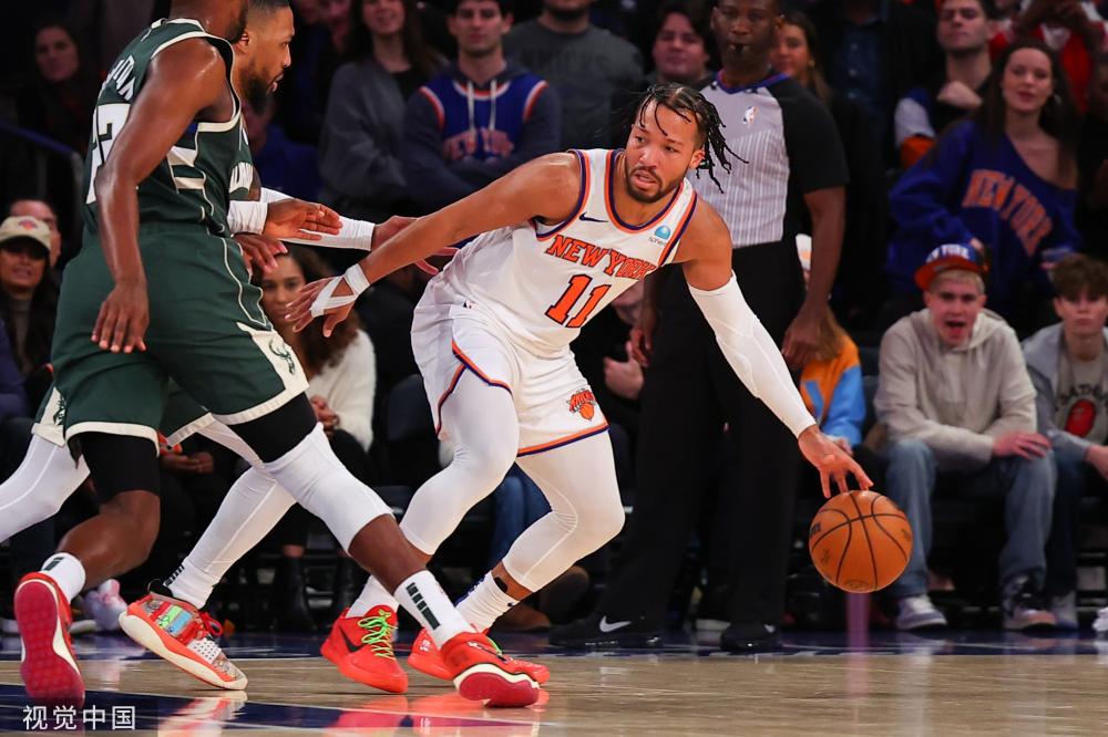 攻防两端的 攻防两端的