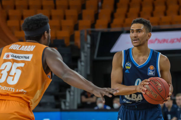 才的防线 才的防线